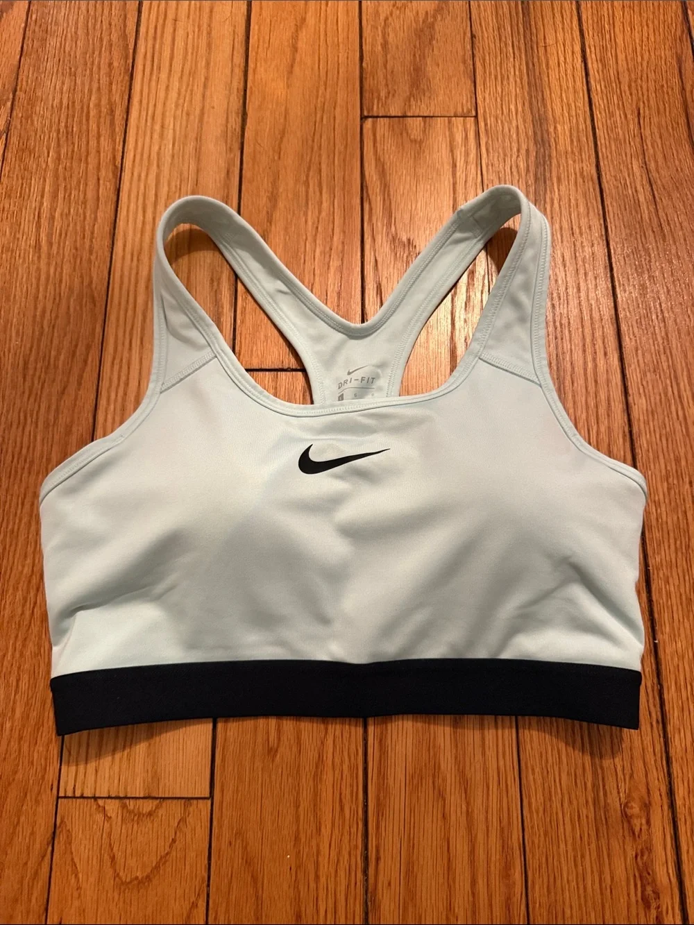 Nike Women’s Swoosh Medium-Support Padded Sports Bra